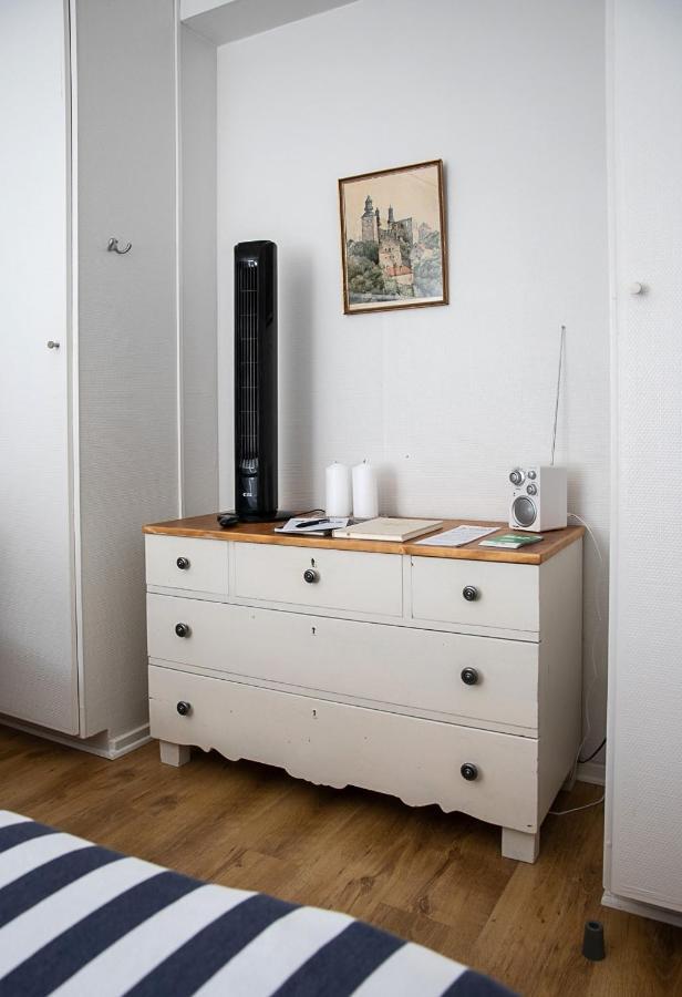Karl-Oskars Krypin Apartment Visby Bagian luar foto