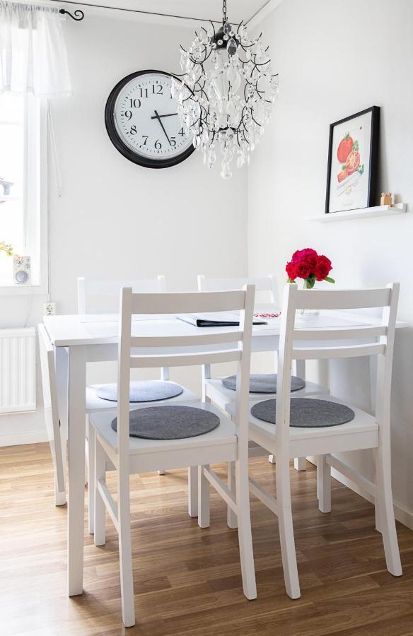 Karl-Oskars Krypin Apartment Visby Bagian luar foto