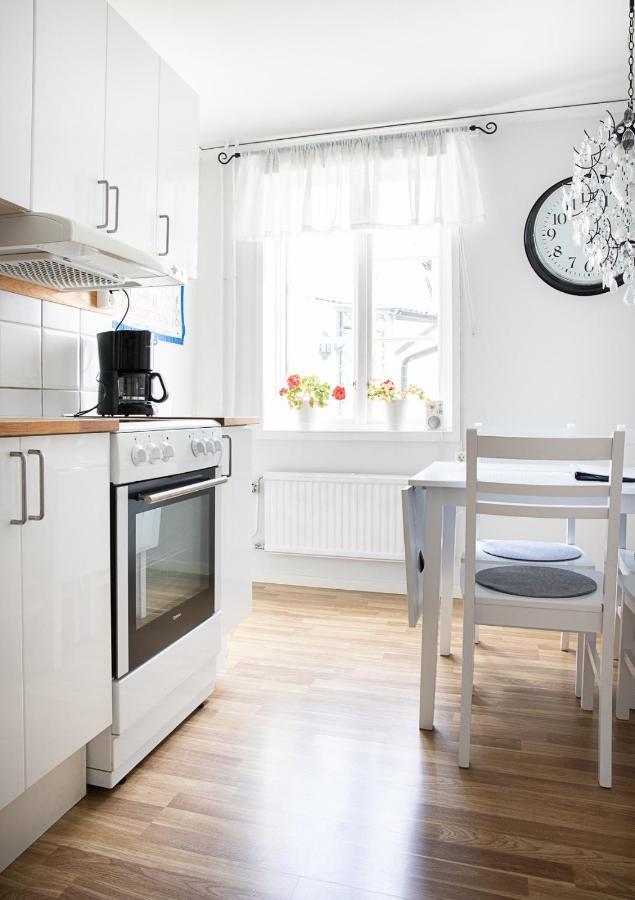 Karl-Oskars Krypin Apartment Visby Bagian luar foto