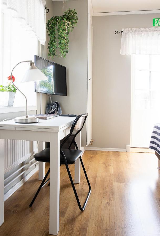 Karl-Oskars Krypin Apartment Visby Bagian luar foto