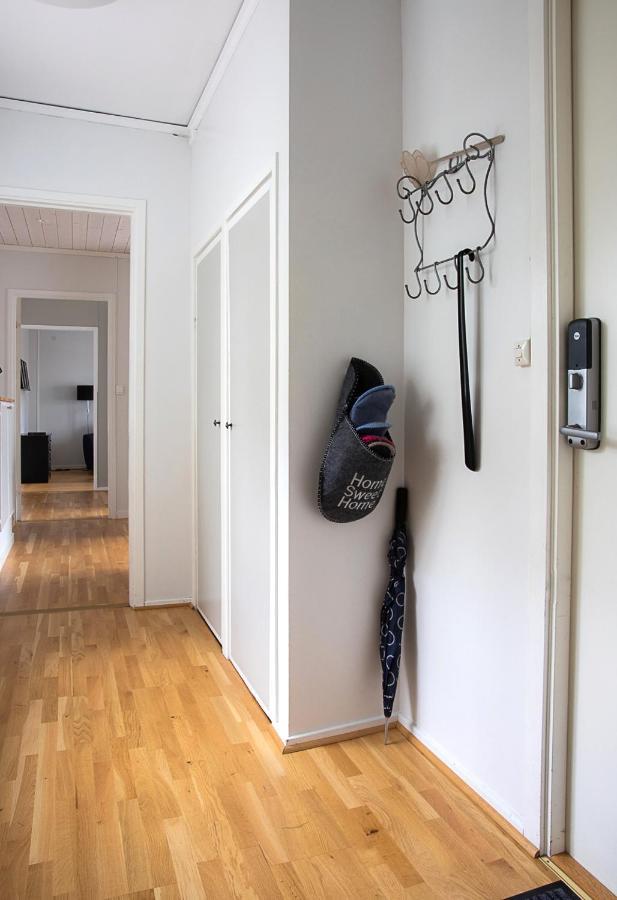 Karl-Oskars Krypin Apartment Visby Bagian luar foto